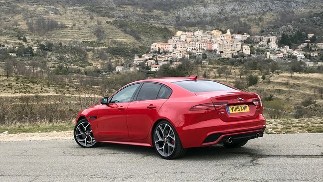 2020 Jaguar XE (Sinclair Broadcast Group / Jill Ciminillo)