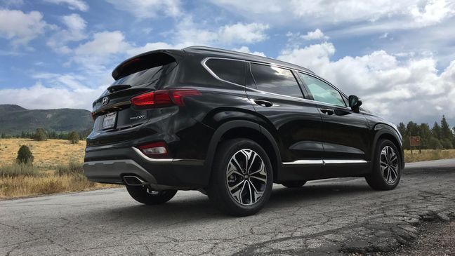 2019 Hyundai Santa Fe (Sinclair Broadcast Group / Jill Ciminillo)