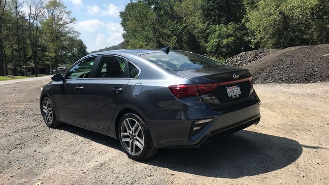 2019 Kia Forte (Sinclair Broadcast Group / Jill Ciminillo)