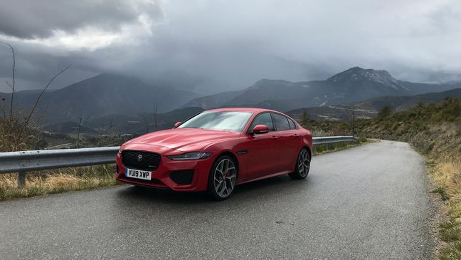 2020 Jaguar XE (Sinclair Broadcast Group / Jill Ciminillo)