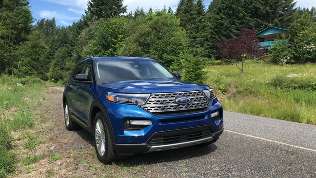 2020 Ford Explorer Hybrid (Sinclair Broadcast Group / Jill Ciminillo)