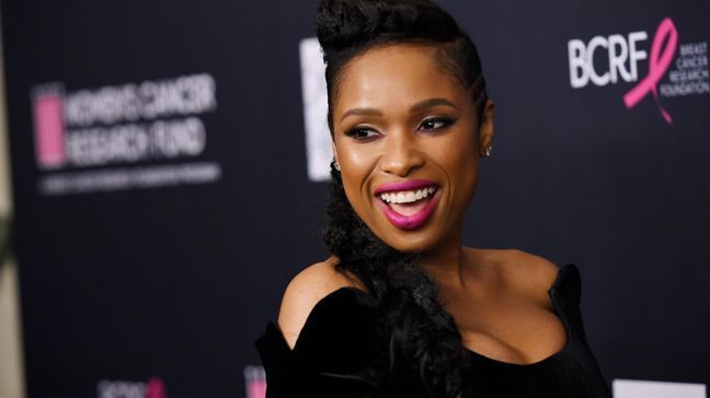 Singer/actress Jennifer Hudson, recipient of the Nat King Cole Award, arrives at the Women's Cancer Research Fund's An Unforgettable Evening on Tuesday, Feb. 27, 2018, in Beverly Hills, Calif. (Photo by Chris Pizzello/Invision/AP)