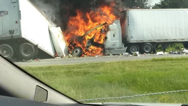 A fiery crash involving two big rigs on Interstate 40 in central Arkansas (Photo: Mary Brazil)