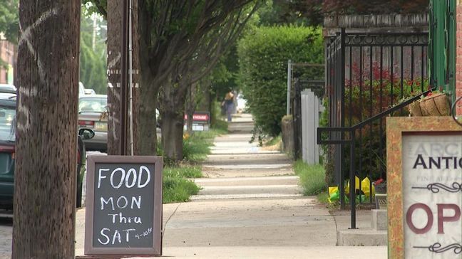 Many people have seen it before, video of a porch pirate boldly walking up to someone's home in the middle of the day and stealing a package. Columbus police are searching for a man who did just that in German Village on Tuesday. (WSYX/WTTE)